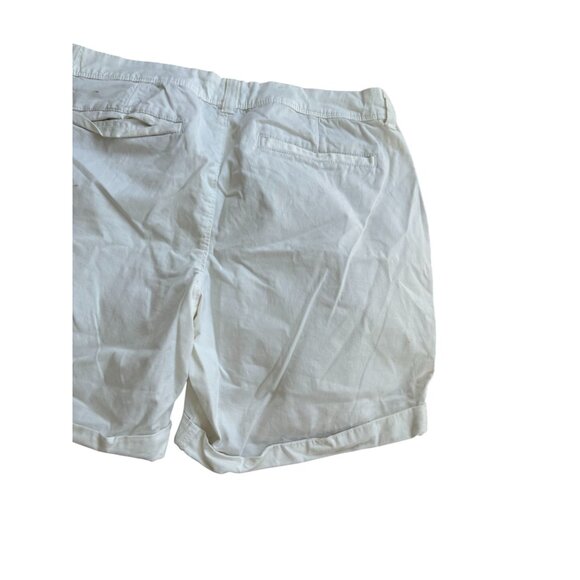 OLD NAVY Women's White Cuffed Shorts Size 12 - Picture 7 of 7